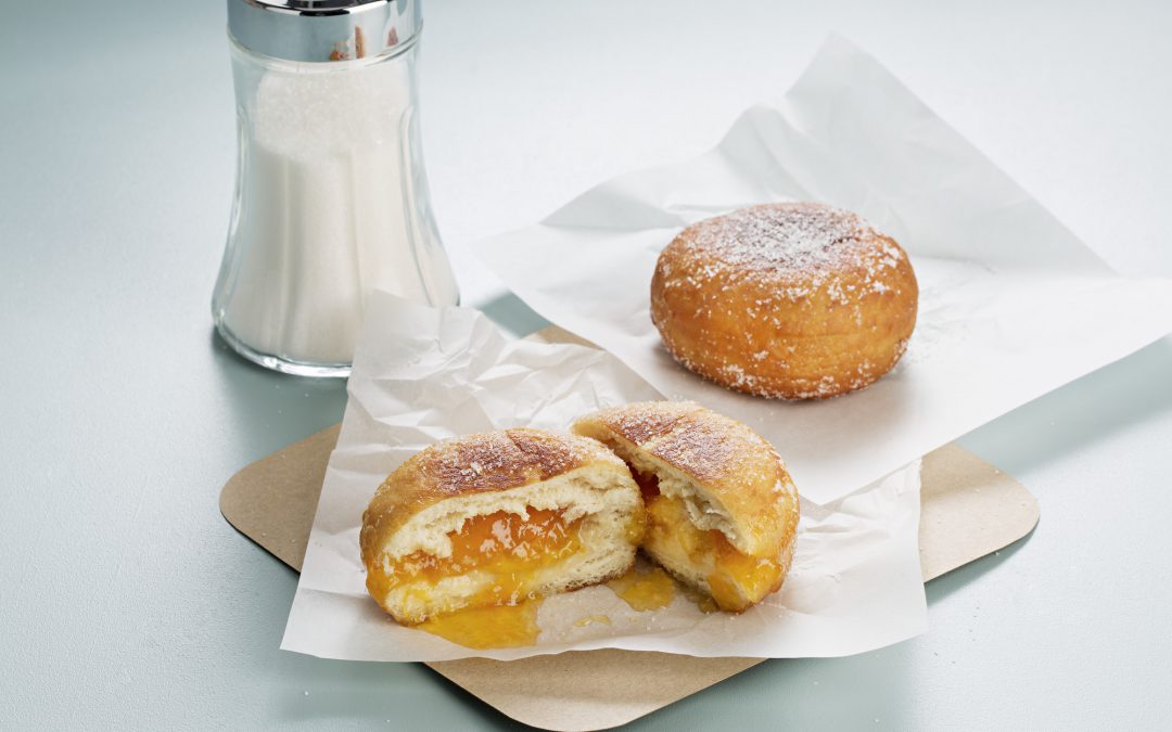 BOMBAS RELLENAS DE MERMELADA DE DAMASCO O DURAZNO